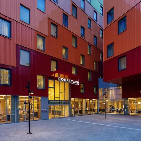 Courtyard By Marriott Paris Charles De Gaulle Central Airport-3